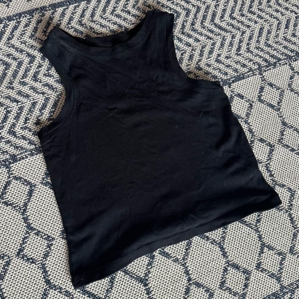 Juniors Large Crop Tank Top